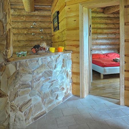 Dom Pod Sosnami Villa Gryżyna Kültér fotó