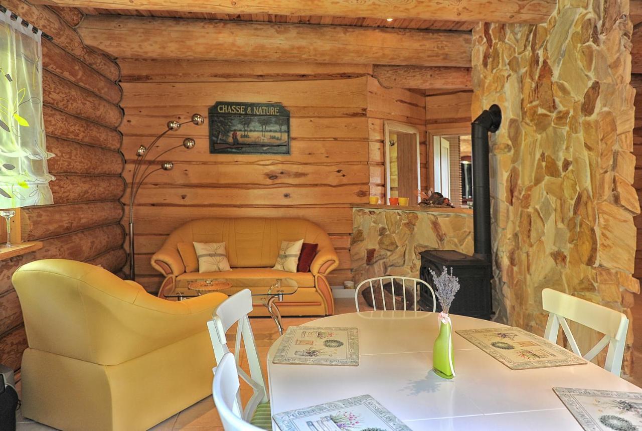 Dom Pod Sosnami Villa Gryżyna Kültér fotó